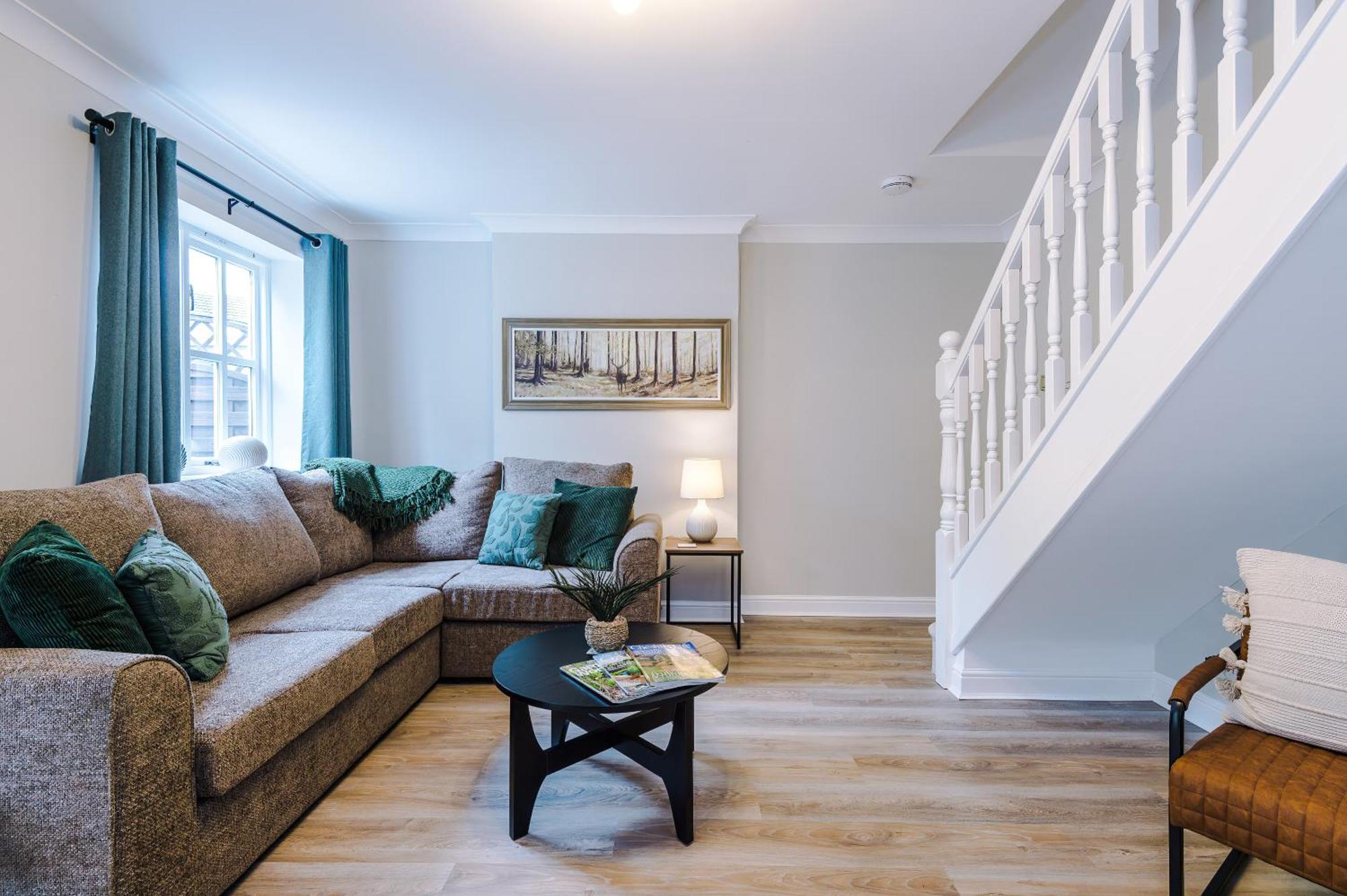 New! Stunning 3-Bed Home In Chester By 53 Degrees Property, Ideal For Groups, Free Parking! מראה חיצוני תמונה